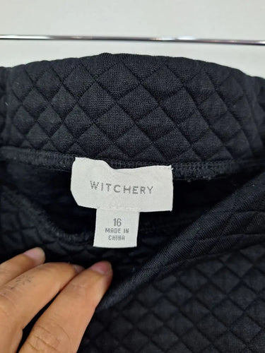 Witchery Quilted Pattern Elegant Skirt Size 16 by SwapUp-Online Second Hand Store-Online Thrift Store