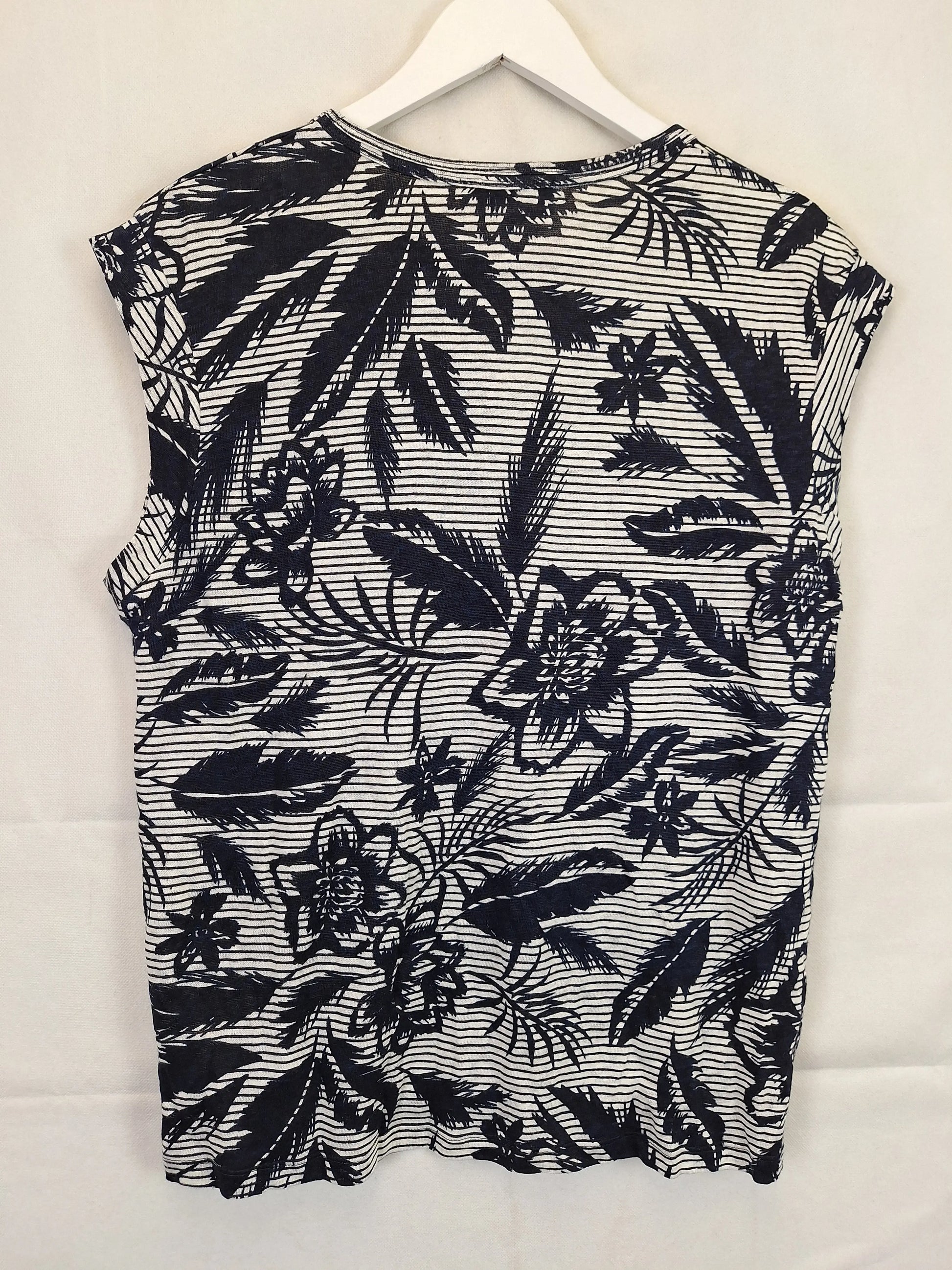 Witchery Tropical Casual Linen T-shirt Size M by SwapUp-Online Second Hand Store-Online Thrift Store