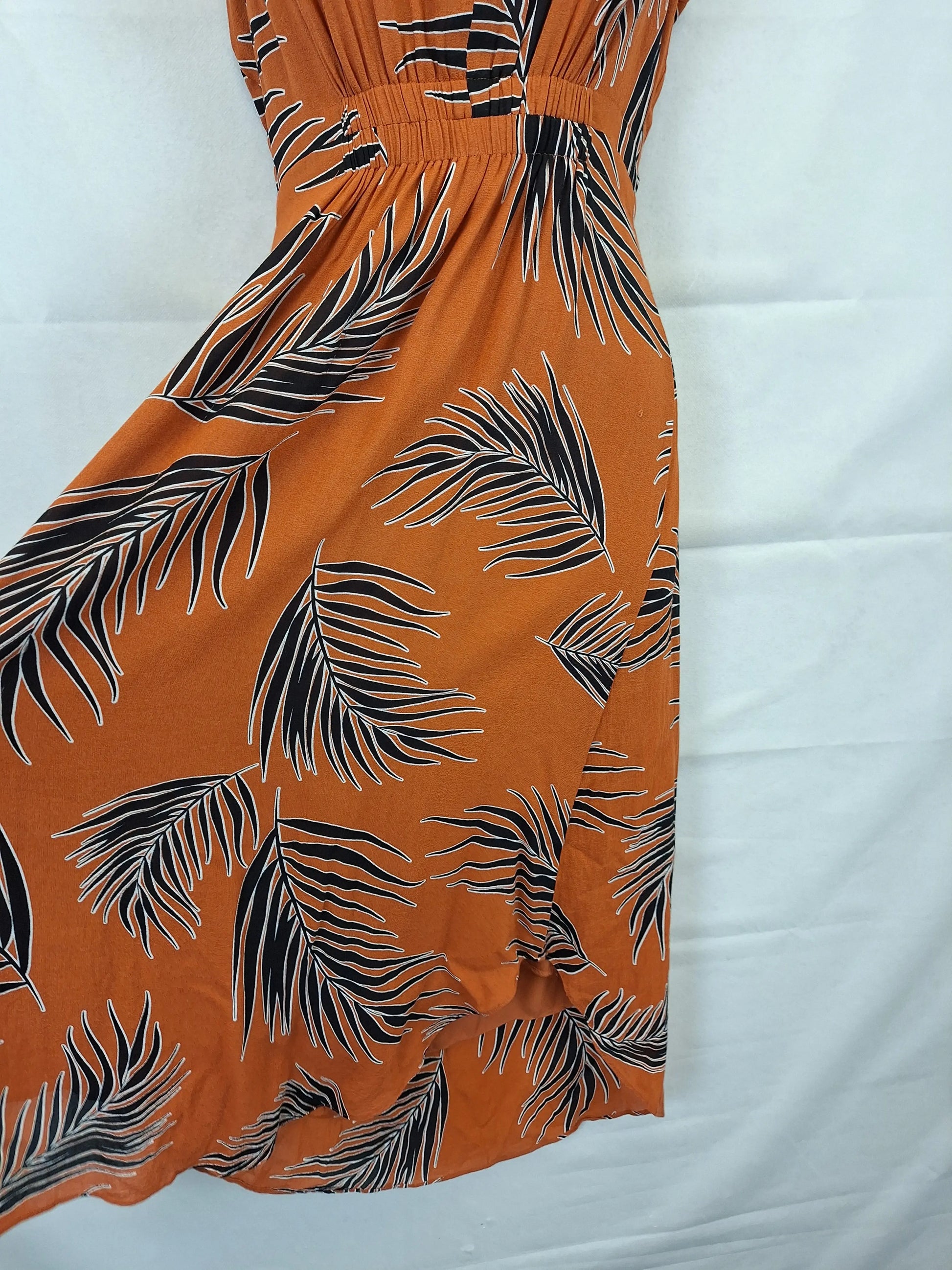 Witchery Tropical V Neck Midi Dress Size 6 by SwapUp-Online Second Hand Store-Online Thrift Store