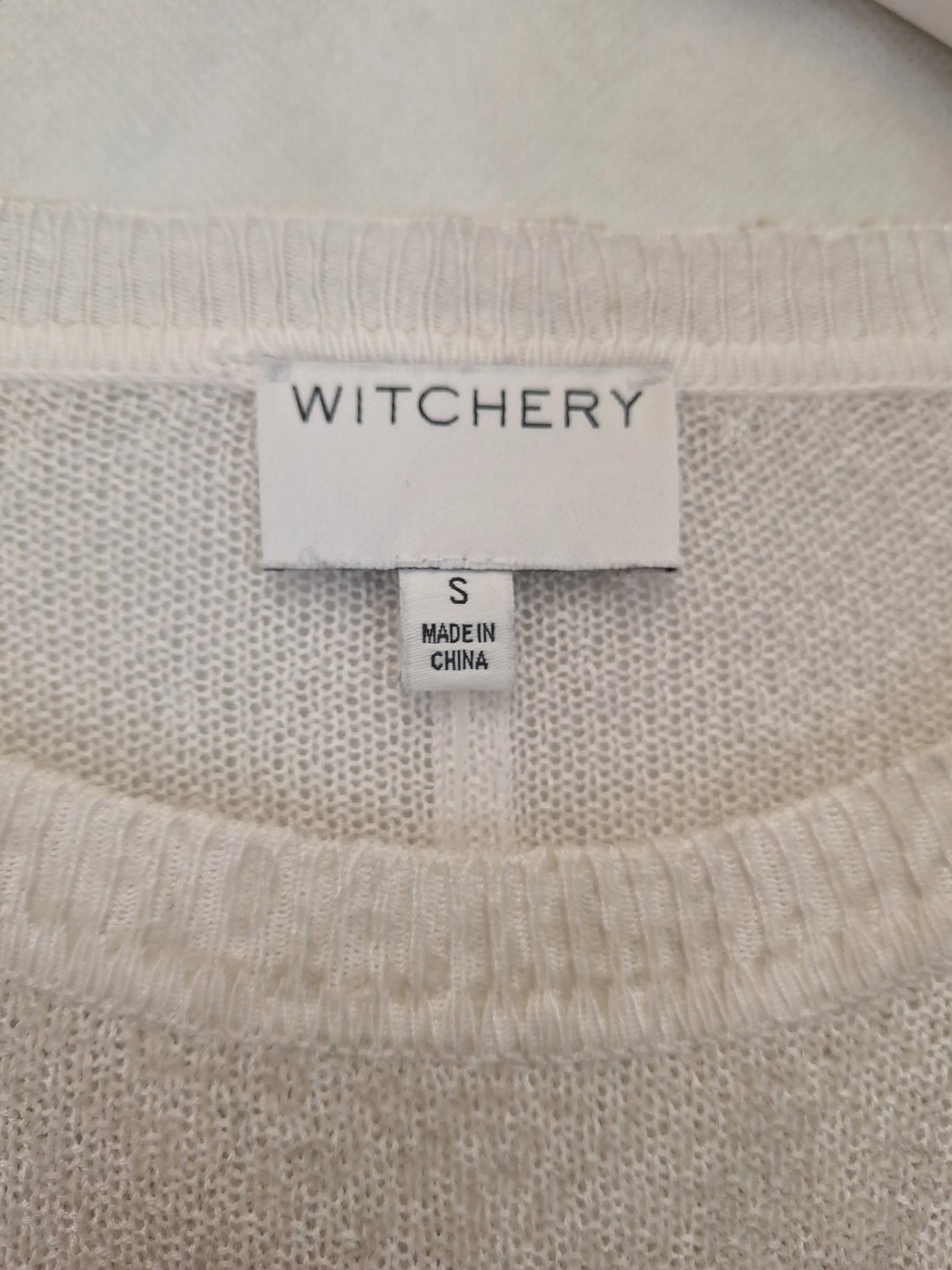 Witchery Yarn Texture Light Top Size S by SwapUp-Online Second Hand Store-Online Thrift Store