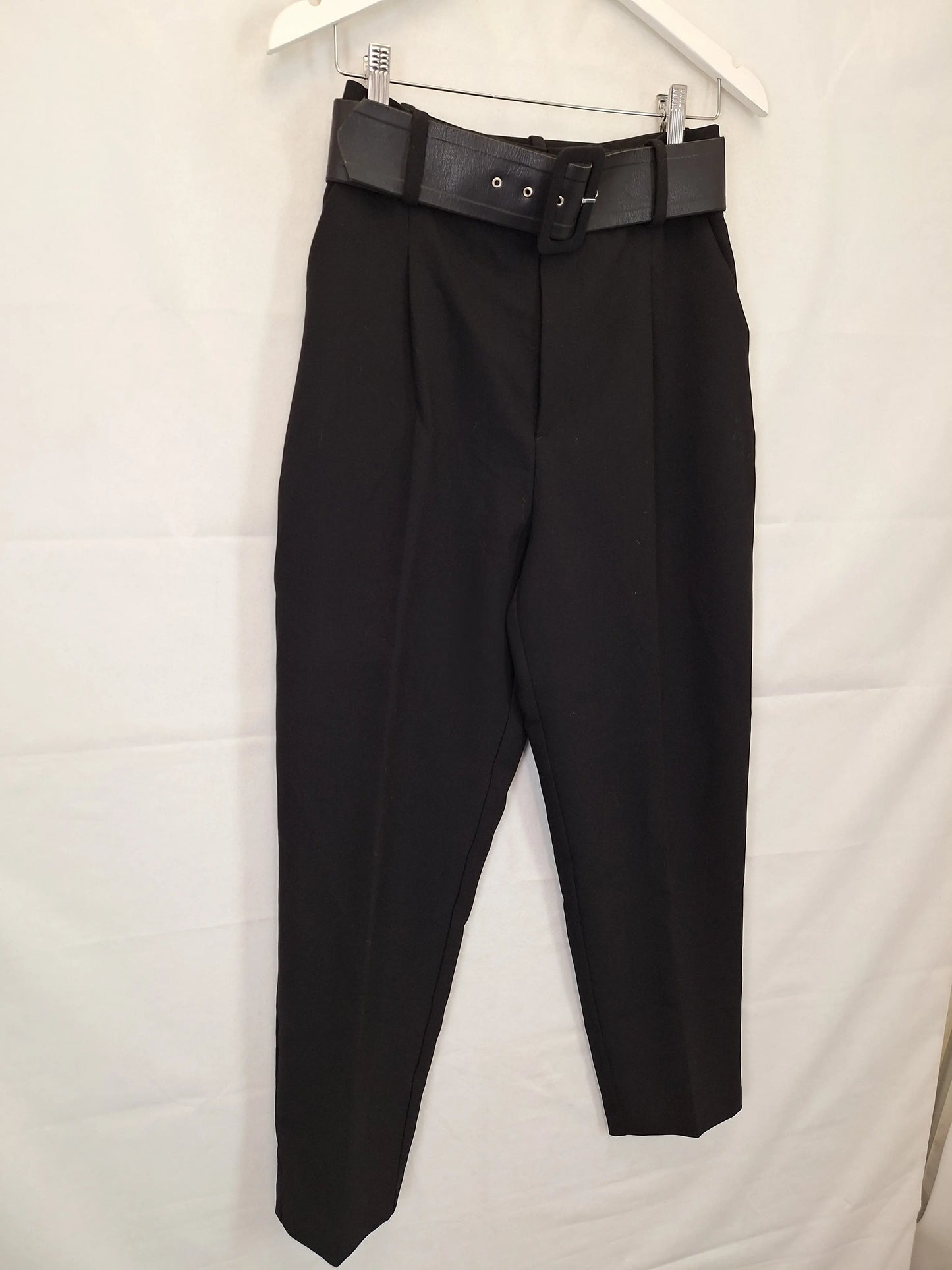 Zara Belted High Waisted Pants Size M – SwapUp