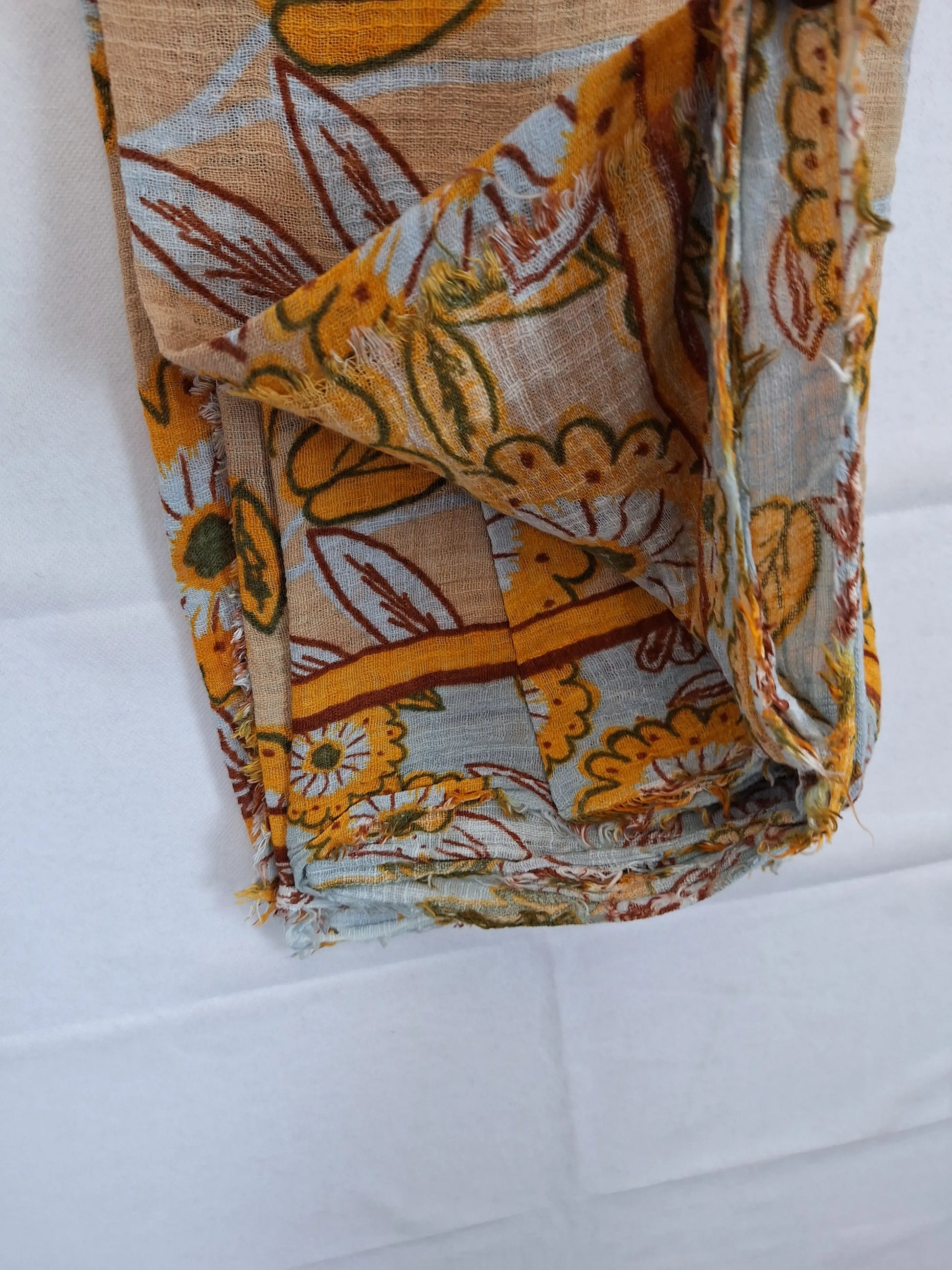 Zara Floral Scarf Size M by SwapUp-Online Second Hand Store-Online Thrift Store
