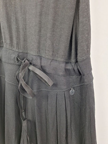 Second-Hand - Lorna Jane Hooded Light Active Jumpsuit Size XS - SwapUp