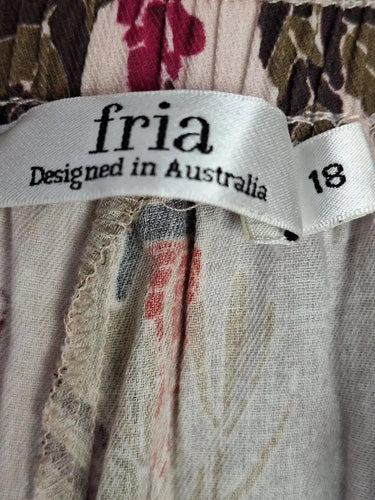 fria Wide Leg Pleated Still Life Pants Size 18 by SwapUp-Online Second Hand Store-Online Thrift Store
