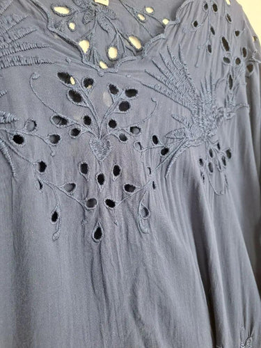 jade - Johnny Was Navy Broderie Weekend Staple Top Size S by SwapUp-Online Second Hand Store-Online Thrift Store