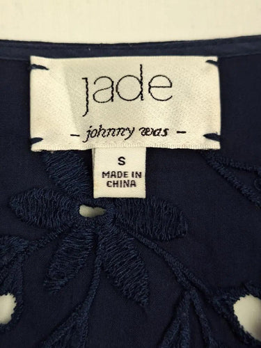 jade - Johnny Was Navy Broderie Weekend Staple Top Size S by SwapUp-Online Second Hand Store-Online Thrift Store