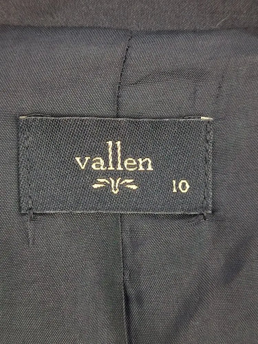 vallen Shiny Feature Button Fitted Blazer Size 10 by SwapUp-Online Second Hand Store-Online Thrift Store