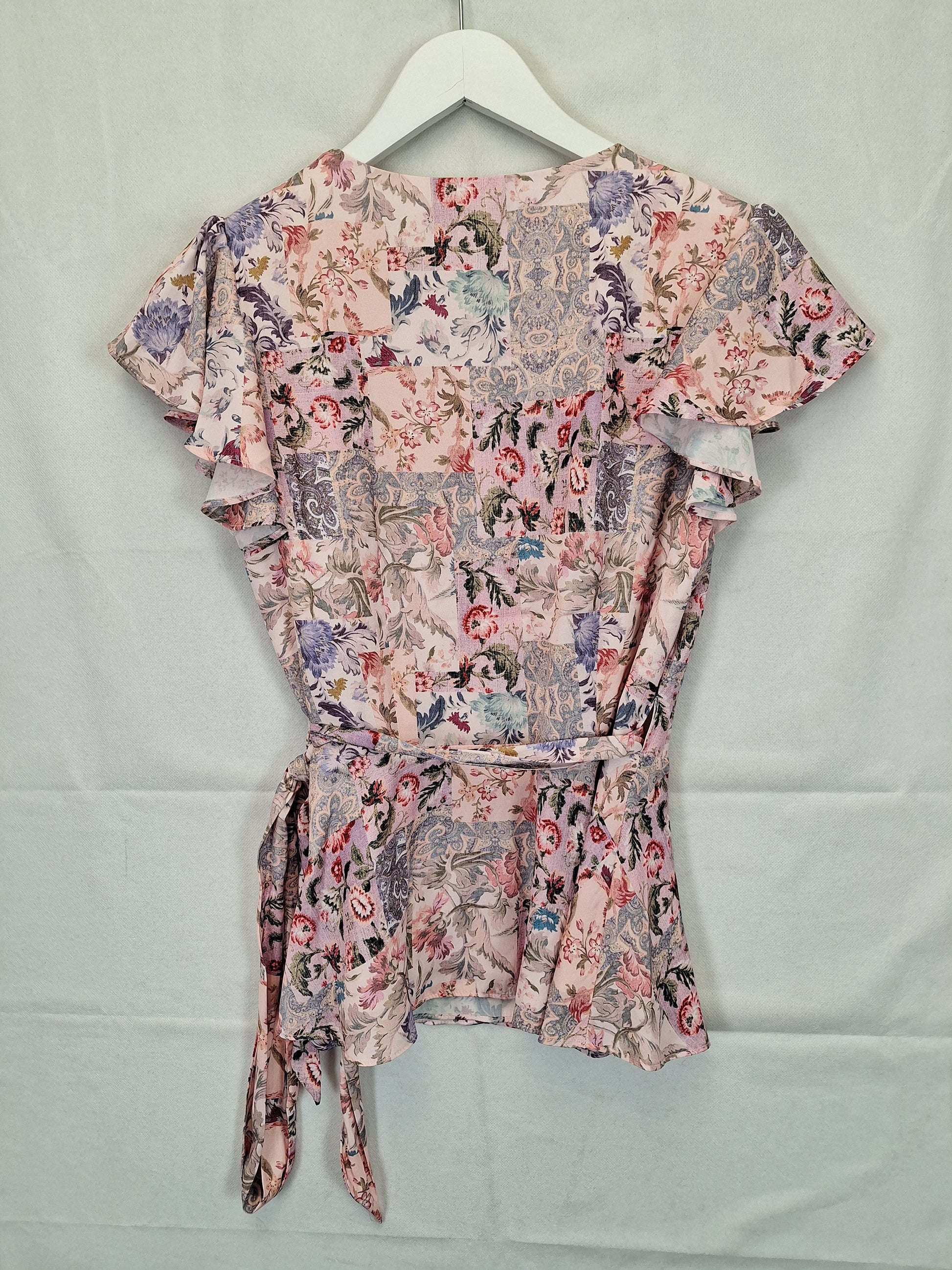 Portmans Floral Wrap Retro Top Size 8 by SwapUp-Online Second Hand Store-Online Thrift Store