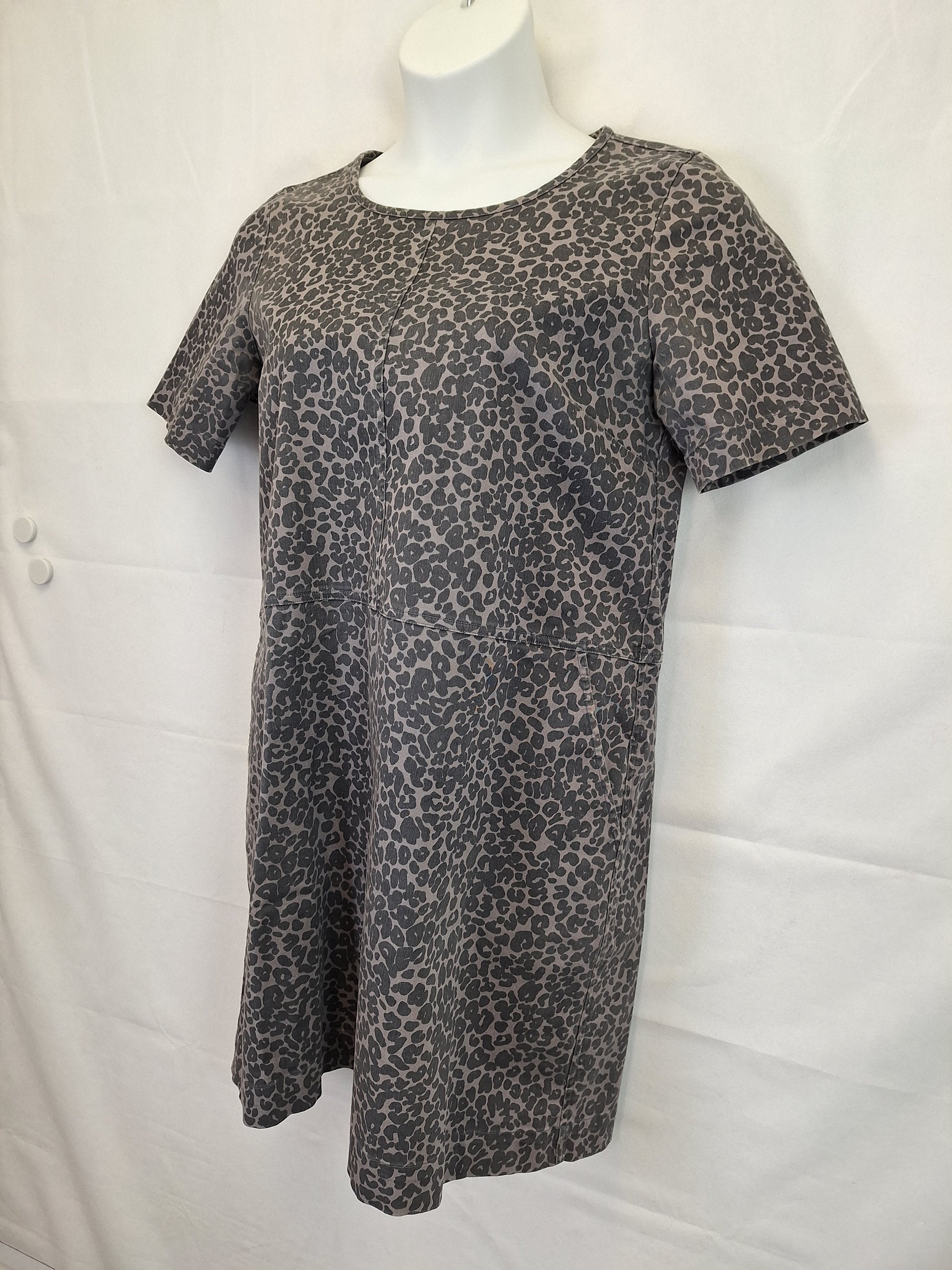 Obus Cheetah Pocket Midi Dress Size 12 by SwapUp-Online Second Hand Store-Online Thrift Store