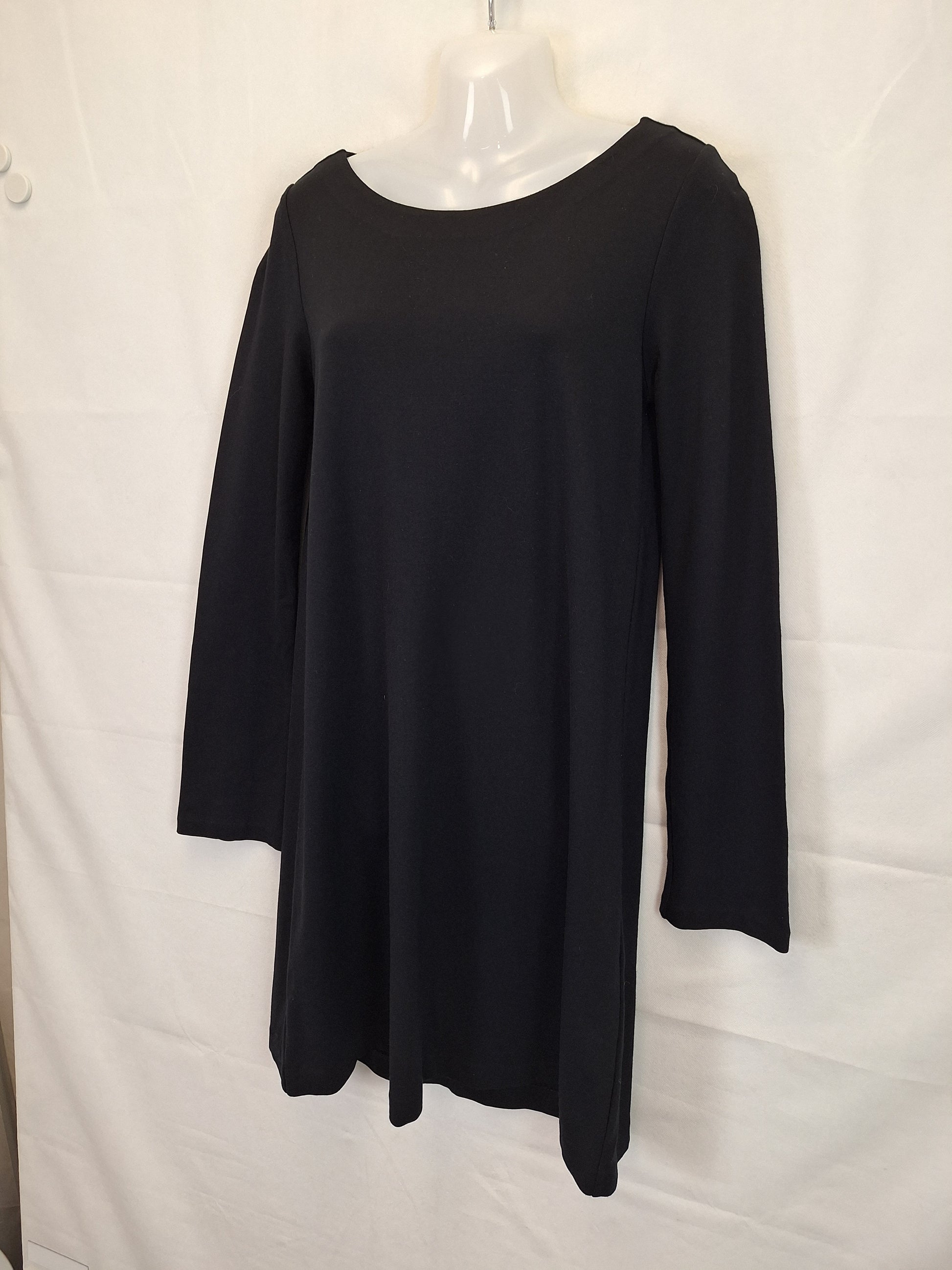 Witchery Staple Round Neck Midi Dress Size 8 by SwapUp-Online Second Hand Store-Online Thrift Store