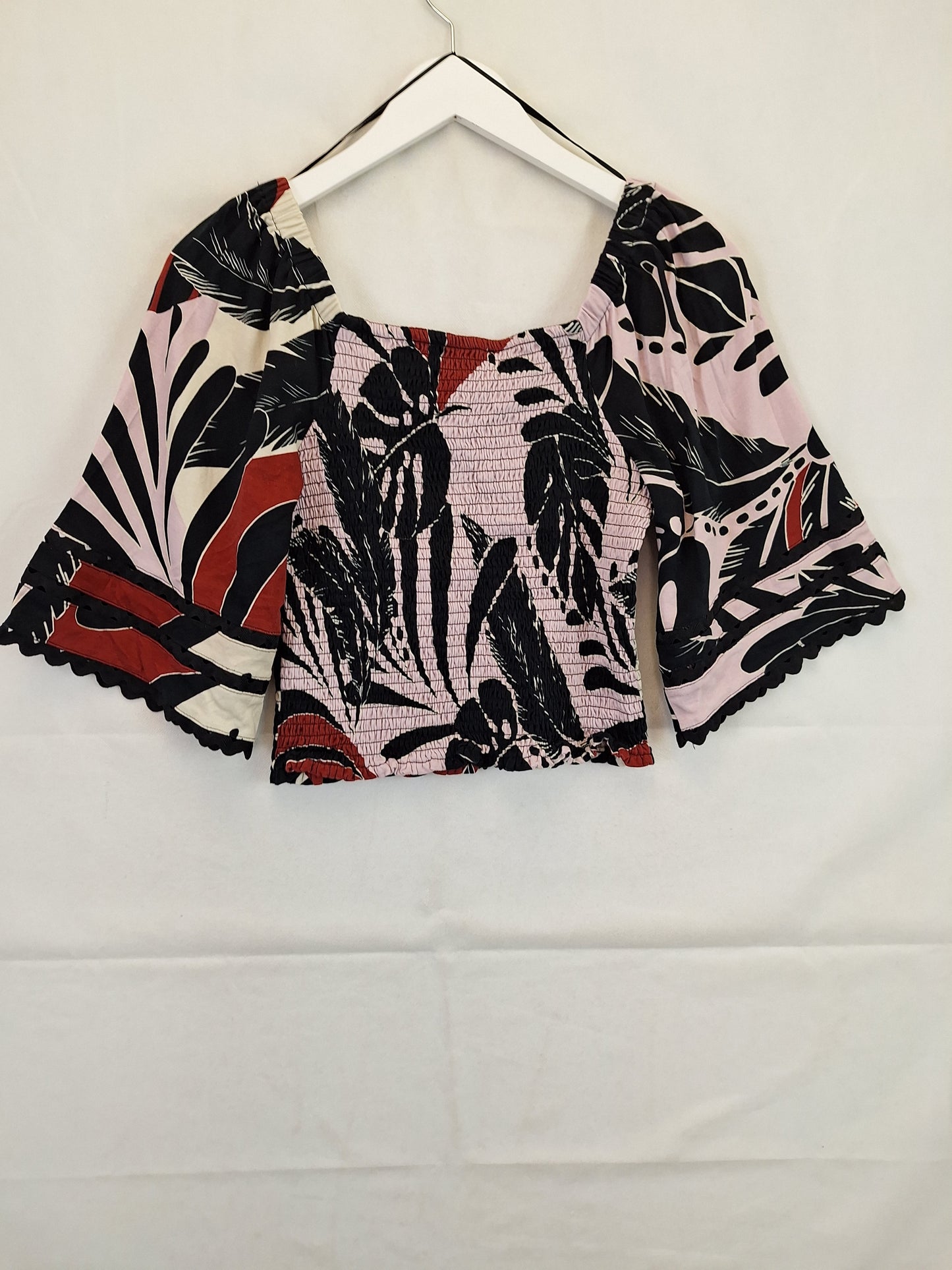 Witchery Shirred Tropical Full Sleeve Top Size S by SwapUp-Online Second Hand Store-Online Thrift Store