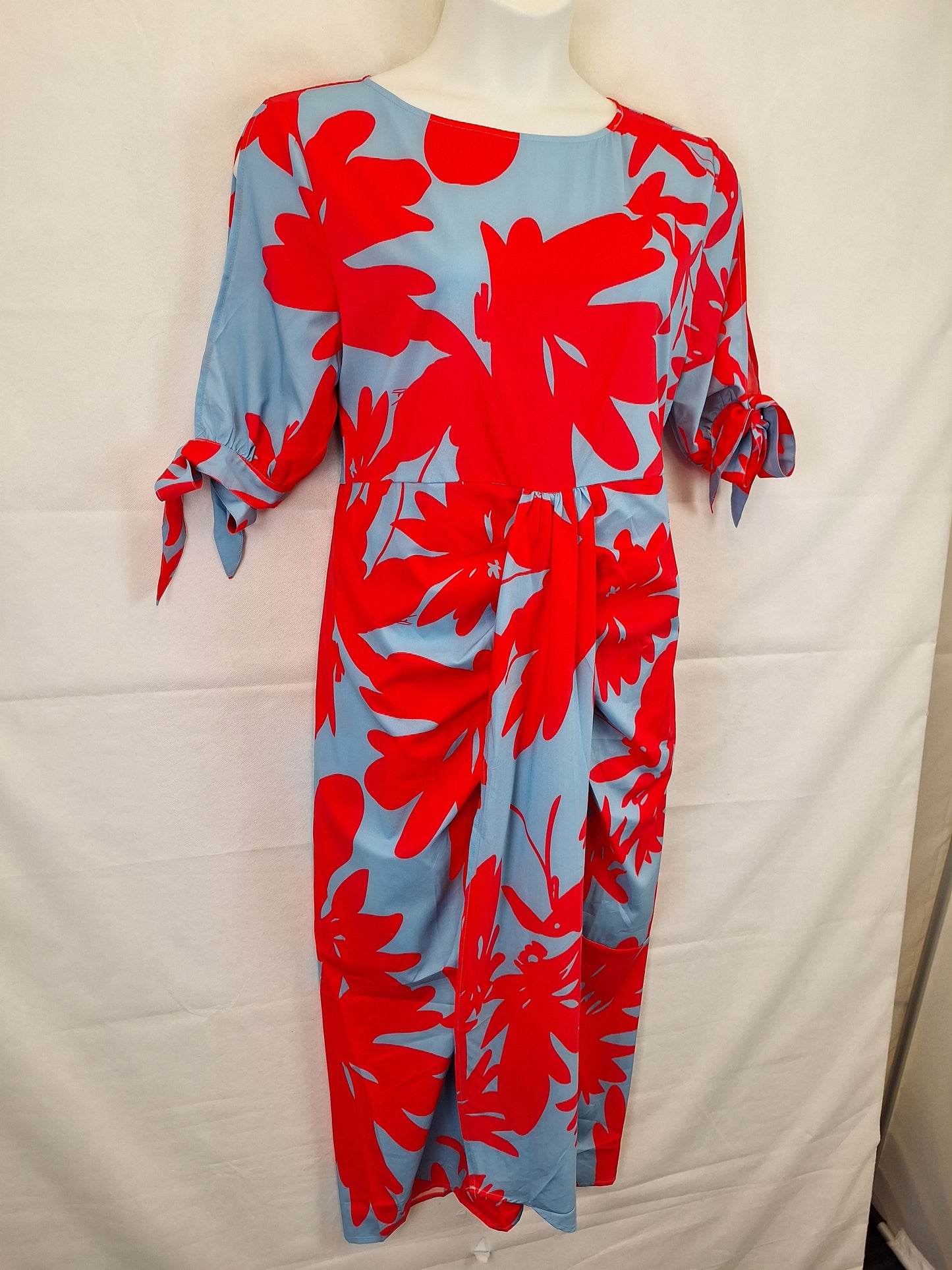 Assorted Brands Vibrant Floral Draped Midi Dress Size XL by SwapUp-Online Second Hand Store-Online Thrift Store