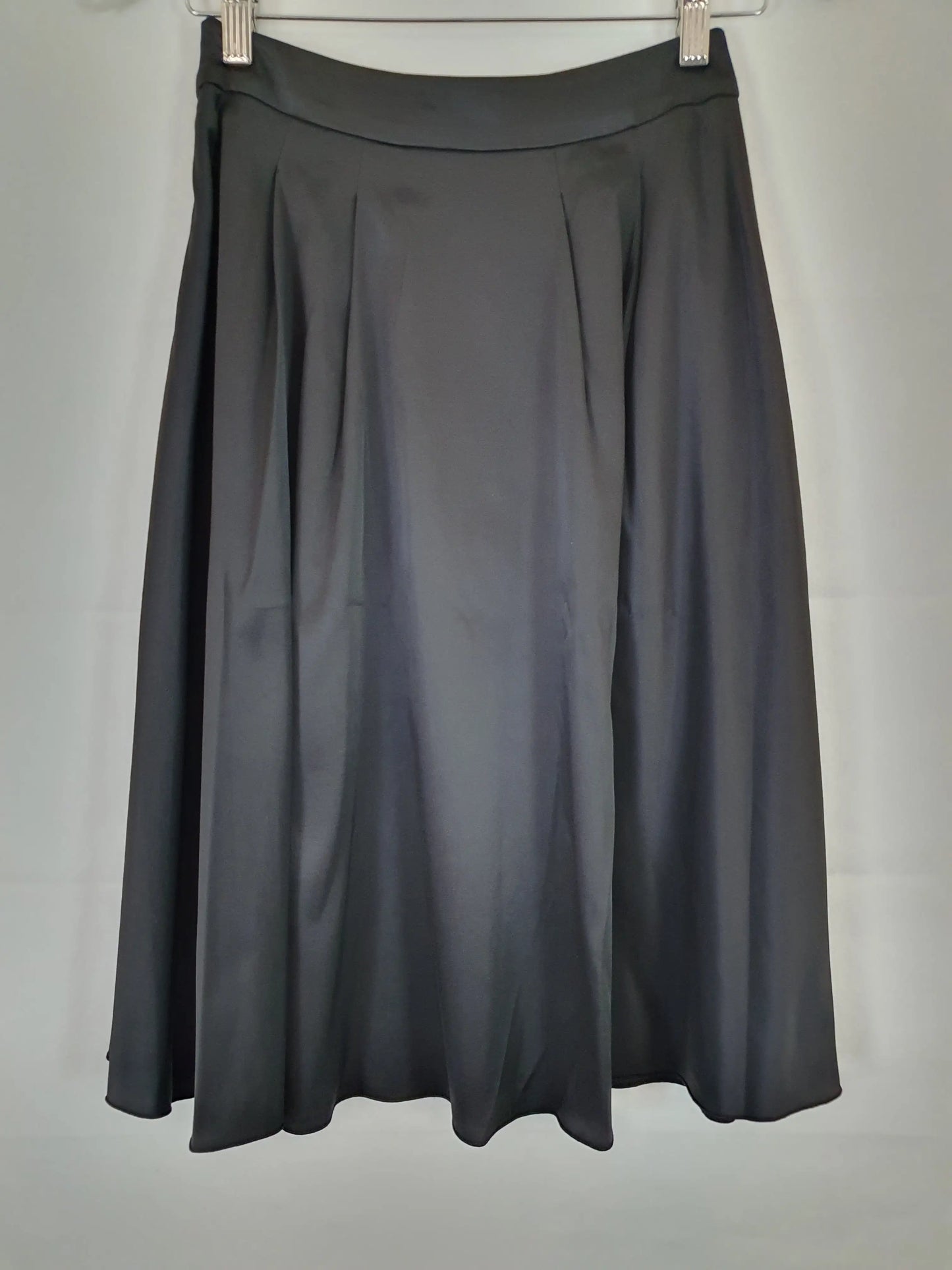 Alannah Hill Wide Pleated Midi Skirt Size 8 by SwapUp-Second Hand Shop-Thrift Store-Op Shop 