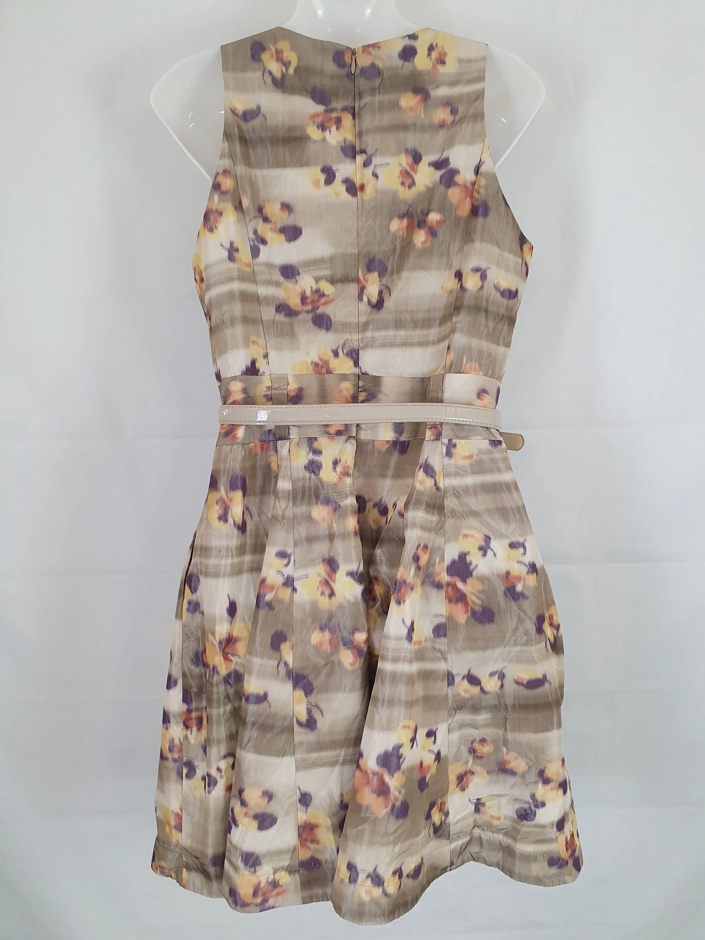 Cue Floral Belted Mini Dress Size 10 by SwapUp-Second Hand Shop-Thrift Store-Op Shop 