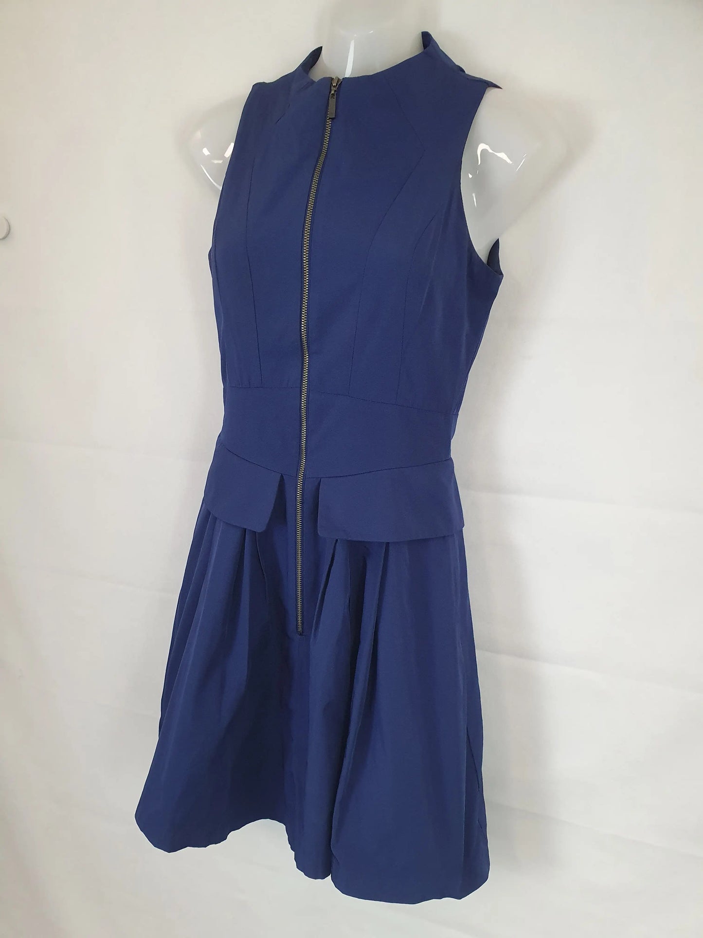 Cue Pocket Midi Dress Size 6 by SwapUp-Second Hand Shop-Thrift Store-Op Shop 