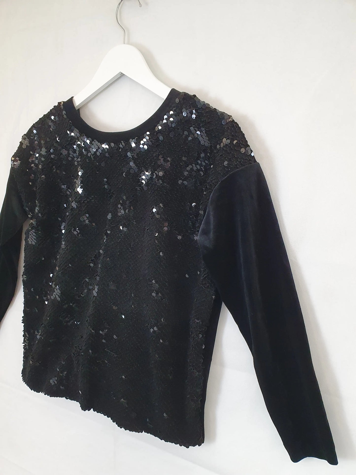 Maje Pull a Paillettes Top Size 8 by SwapUp-Second Hand Shop-Thrift Store-Op Shop 