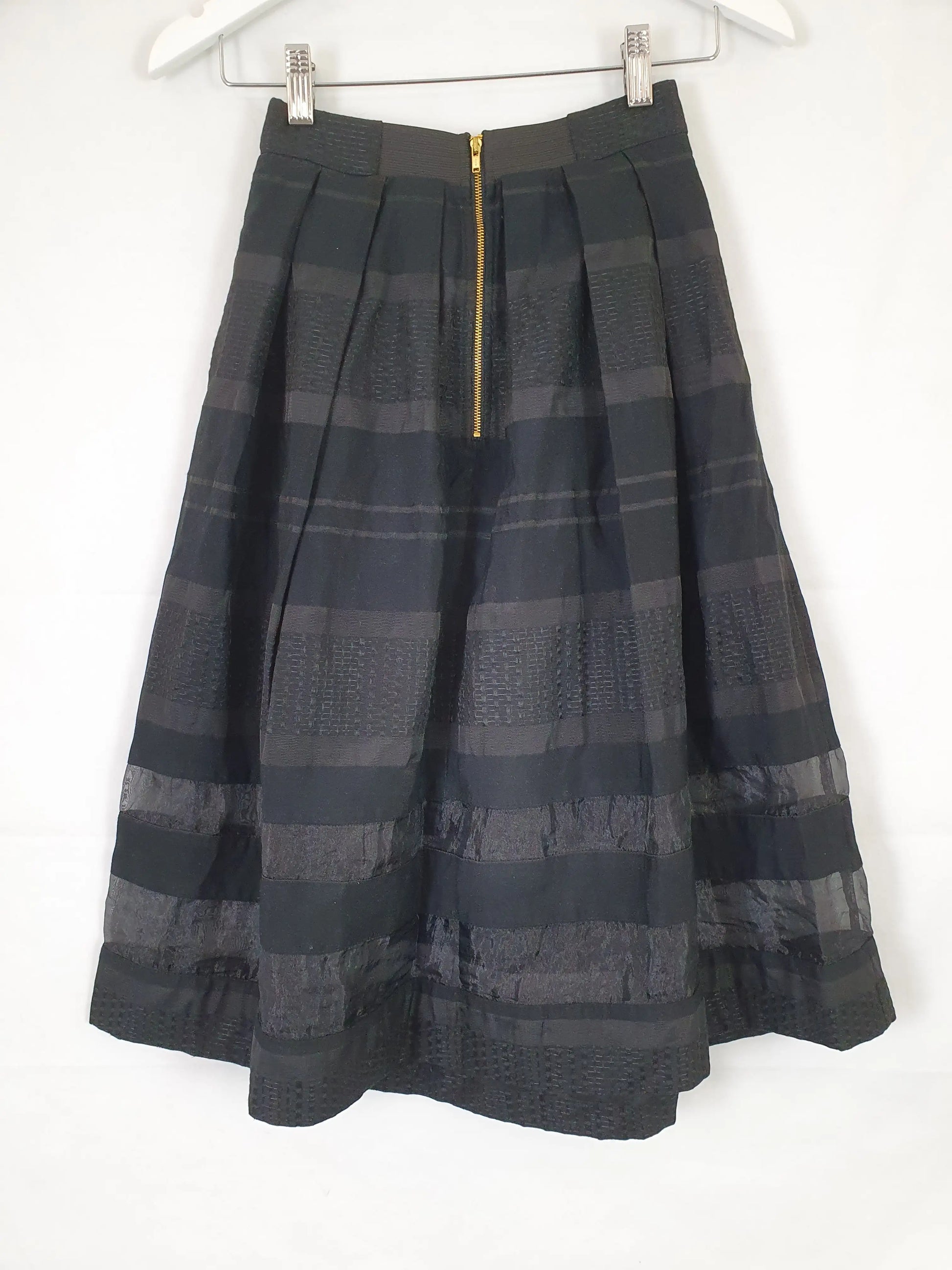 Portmans Maxi Skirt Size 6 by SwapUp-Second Hand Shop-Thrift Store-Op Shop 